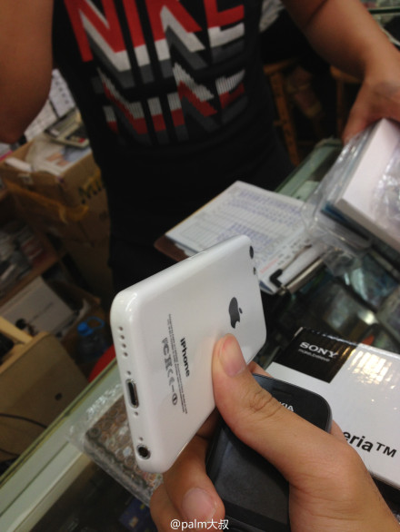 Bild mit FCC-Aufdruck aufgetaucht-iphone-5c.jpg