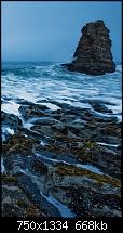 Der iPhone 6 Wallpaper Thread-surging-wave-among-rock-mountain-iphone-6-wallpaper-ilikewallpaper_com_750.jpg