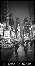 Der iPhone 6 Plus Wallpaper Thread-new-york-street-night-city-dark-bw-vignette-34-iphone6-plus-wallpaper.jpg