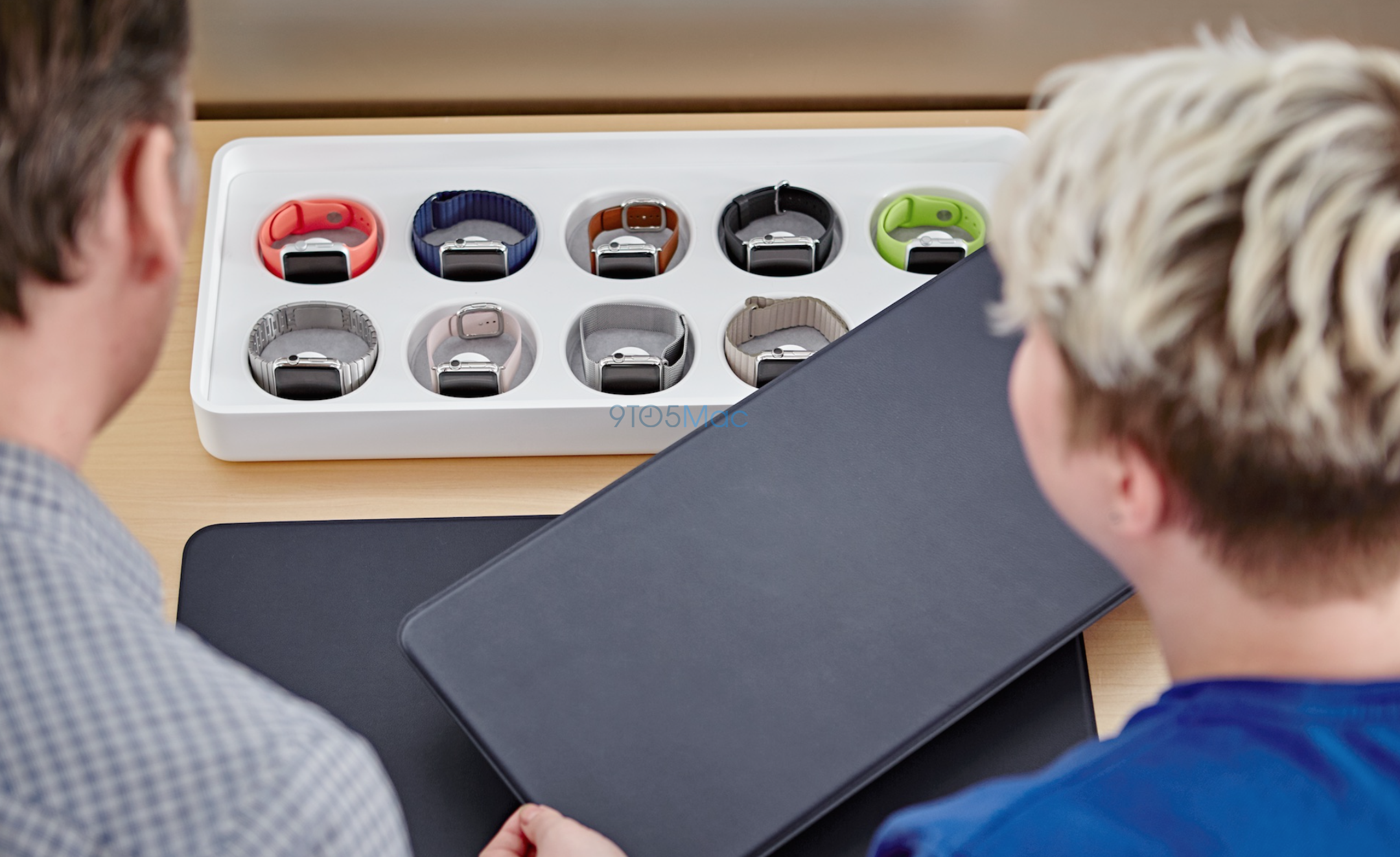 Apple Store-Ausstattung für Apple Watch geleaked-watch3.png