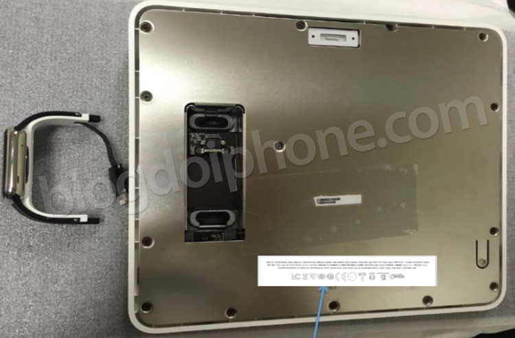 Modifizierte Apple Watch im Apple Store im Einsatz-watchanatel7.jpg