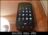 Google Nexus S Reviews-nexusshands80016.jpg