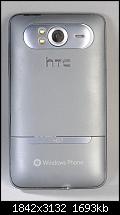 HTC HD7 - Silver Edition-battery-door-gap.jpg