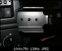 Kfz-Halter MDA Compact V-halter.jpg