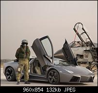Motorola Milestone Wallpaper / Hintergrundbilder-lamborghini-reventon-pilot.jpg