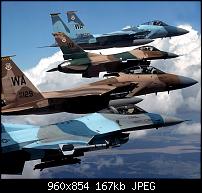 Motorola Milestone Wallpaper / Hintergrundbilder-f15-f16-formation.jpg