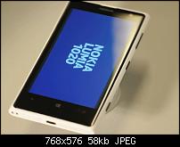 Nokia Lumia 1020, Testberichte zum Device-rotationshandy.jpg