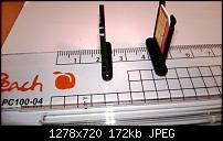 SIM-Tray-wp_20121224_007.jpg