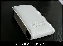 Etui und Zubehör für Touch HD-noreve_white_htc_hd_tasche_04.jpg