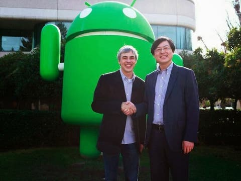 Lenovo wird "Motorola by Lenovo" für Marketing nutzen google-ceo-larry-page-with-lenovo-ceo-after-motorola-sale