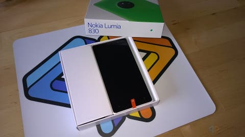 Nokia Lumia 830