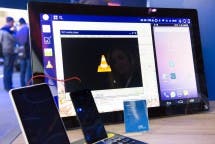 Intel Android Debian PC Smartphone