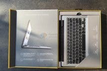 Geöffnete Verpackung des ZAGG slim book-Case