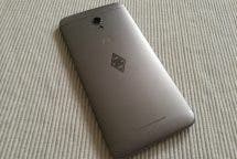 ZTE Blade V7