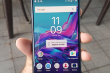 Sony Xperia F8331
