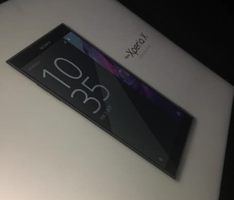 Sony Xperia X