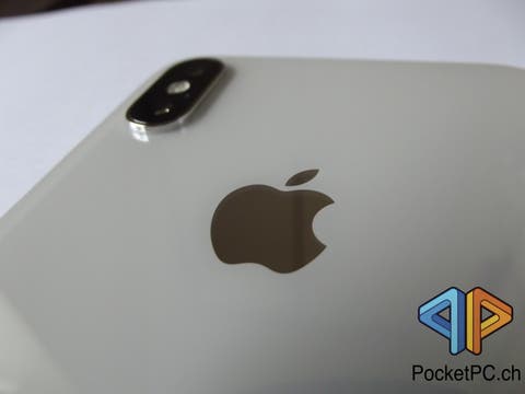 iPhone X