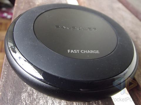 RavPower Alpha Series Fast Charge Wireless Qi Charging Pad