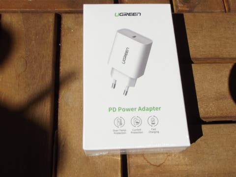 UGREEN PD Power Adapter 18 W