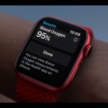 Apple Watch Series 6 in Rot