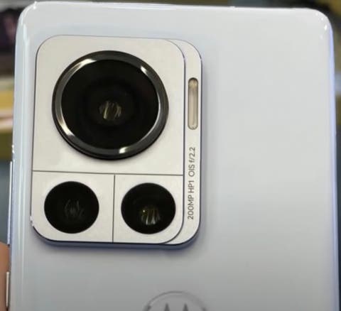 News Motorola Frontier: High-End-Snapdragon und 200 MP-Kamera vermutet motorola-frontier-razr-kamera-200-mp