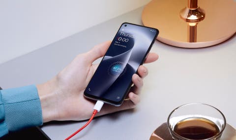 OnePlus Nord 2T Design