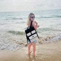 Feuerwear Eddie Sommer Strand Frau am Meer