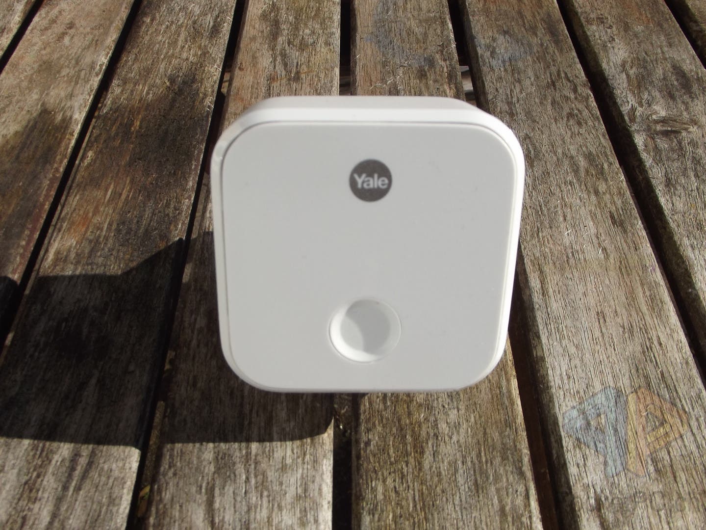 Yale Connect Wi-Fi Bridge
