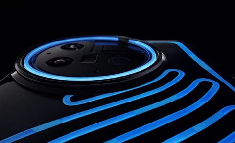 News OnePlus 11 Concept: LED-Streifen auf der Rückseite als interessantes Licht-Design oneplus-11-concept-teaser-design