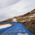 schlagloch scan. basiert auf gabriel-garcia-marengo-2_F8_vP-_Sg-unsplash