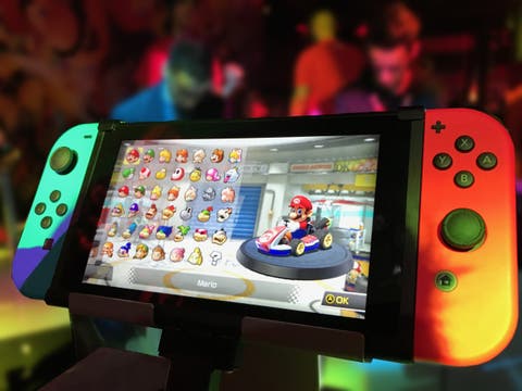 Nintendo Switch Super Mario Kart 8 Deluxe