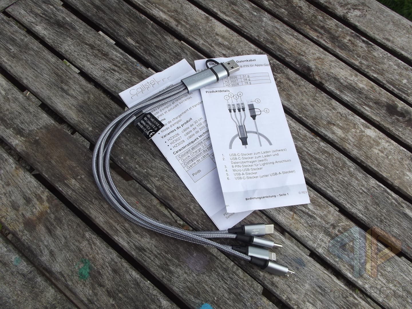 PEARL Callstel 8-in-1-Lade- und Datenkabel