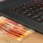 ecommerce laptop geld