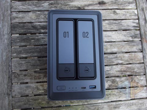 UGREEN NASync DXP2800