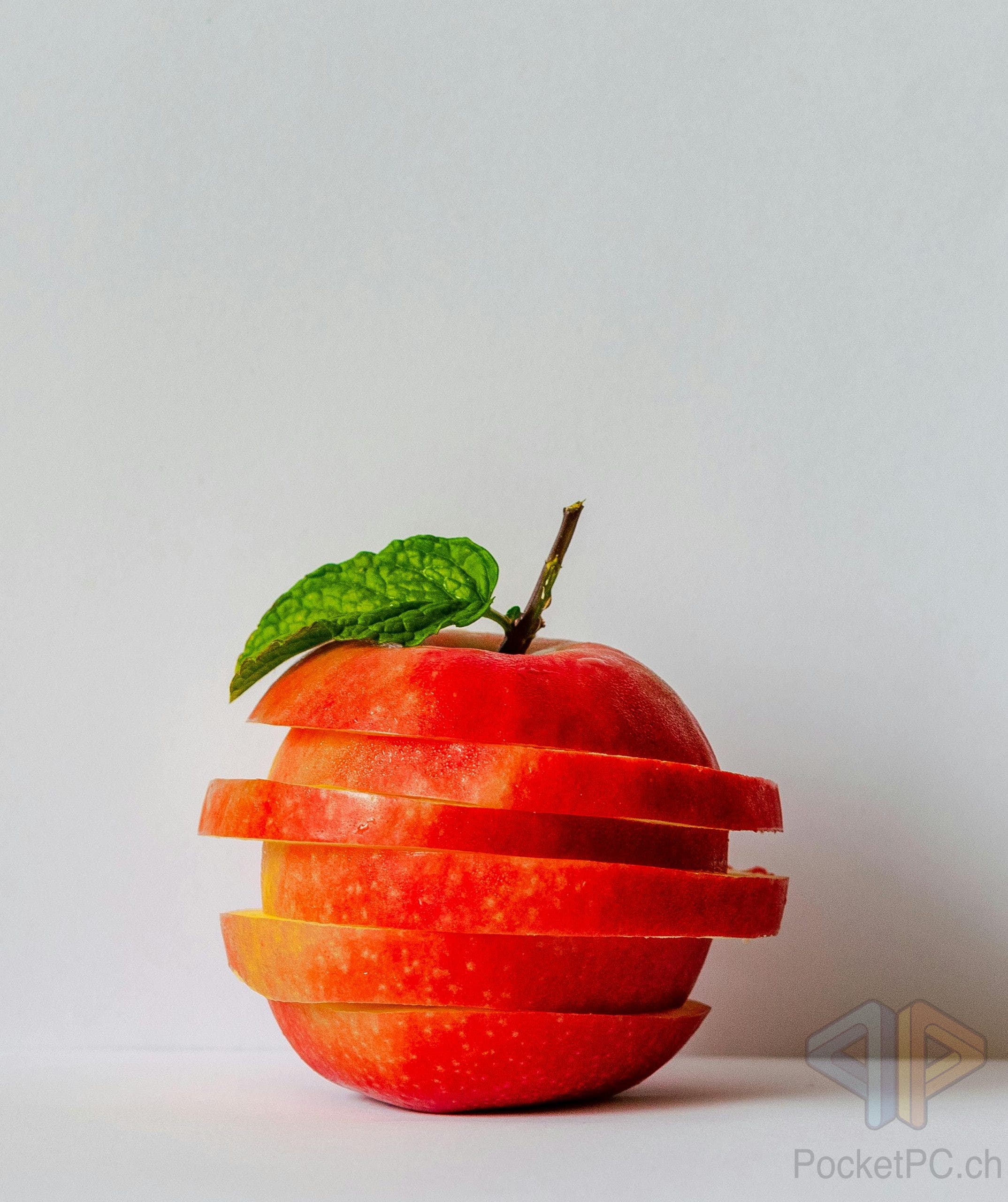 Bild: John Finkelstein via pexels https://www.pexels.com/de-de/foto/roter-apfel-1630588/
