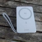 UGREEN MagFlow-Powerbank (25W) Qi 2.2