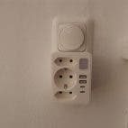 PEARL revolt USB Ladestecker 8in1-Mehrfach-Steckdosen-Adapter
