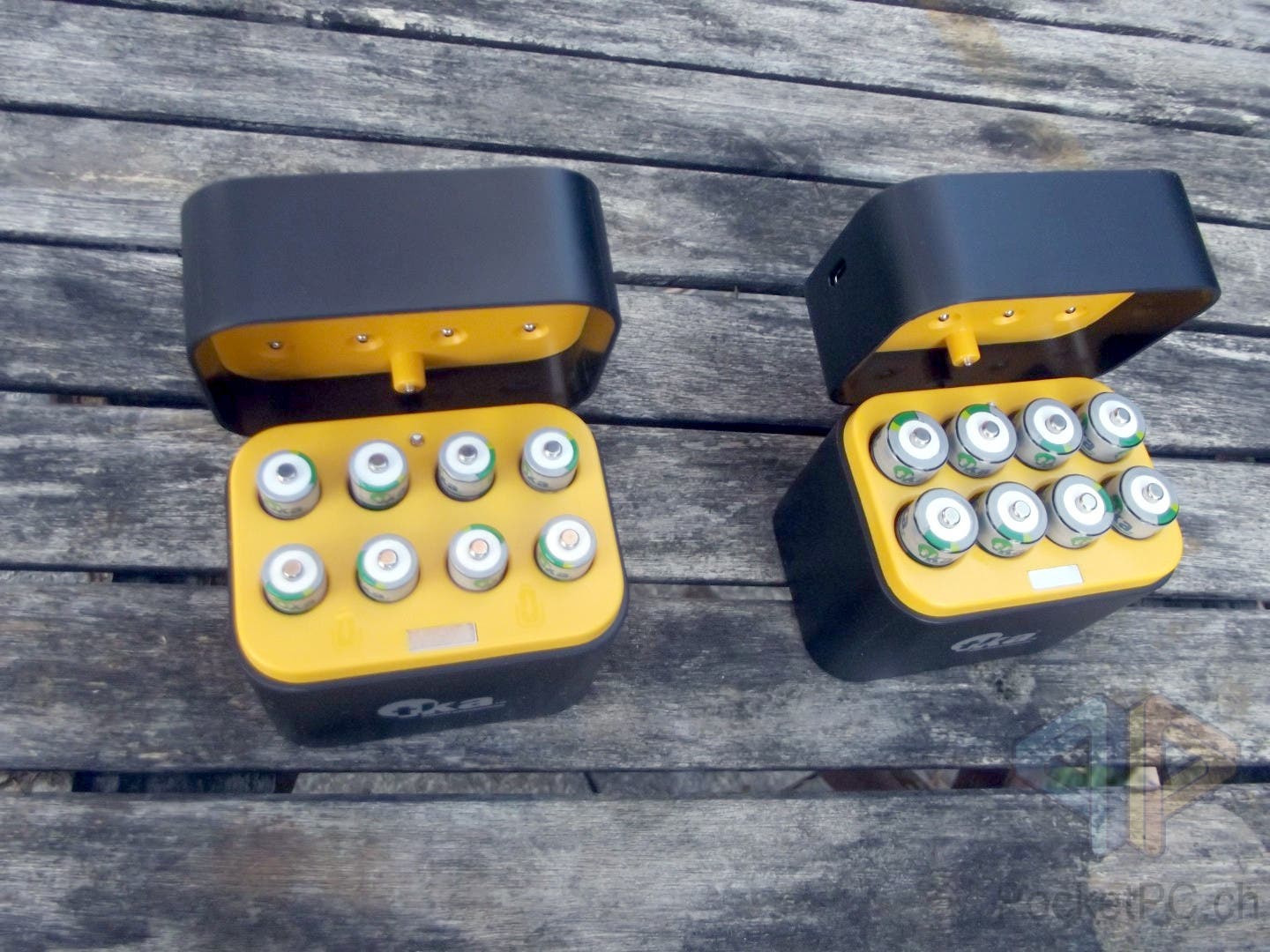 tka Akku Ladebox USB-C Li-Ion-Akkus AAA oder AA (01)